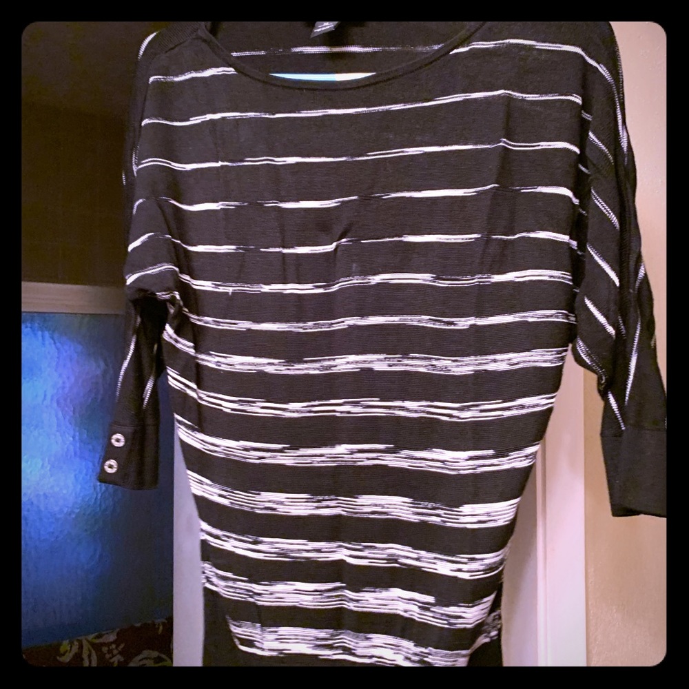 Dolmain top White House black market